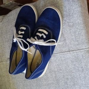 Keds canvas shoes navy blue size 9